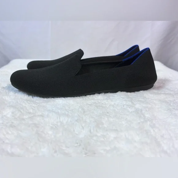 Rothy's Black Flats Comfortable Slip-On 🖤 - Picture 3 of 7